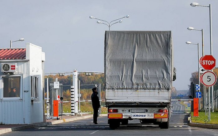 Запрещены некоторые международные автоперевозки