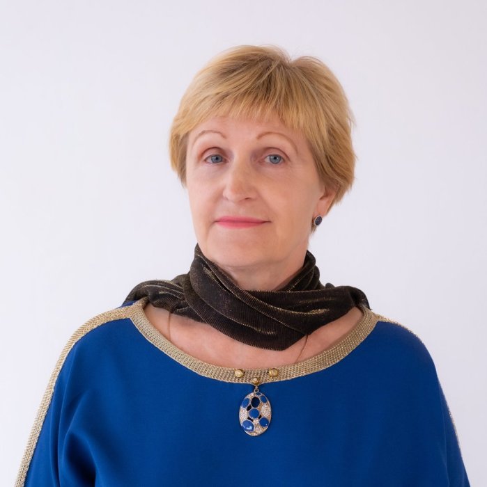 Задесенец Любовь Николаевна